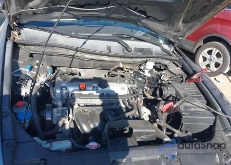 2010 Honda Accord 2.4 Lx from USA, damaged, VIN 1HGCP2F30AA033308